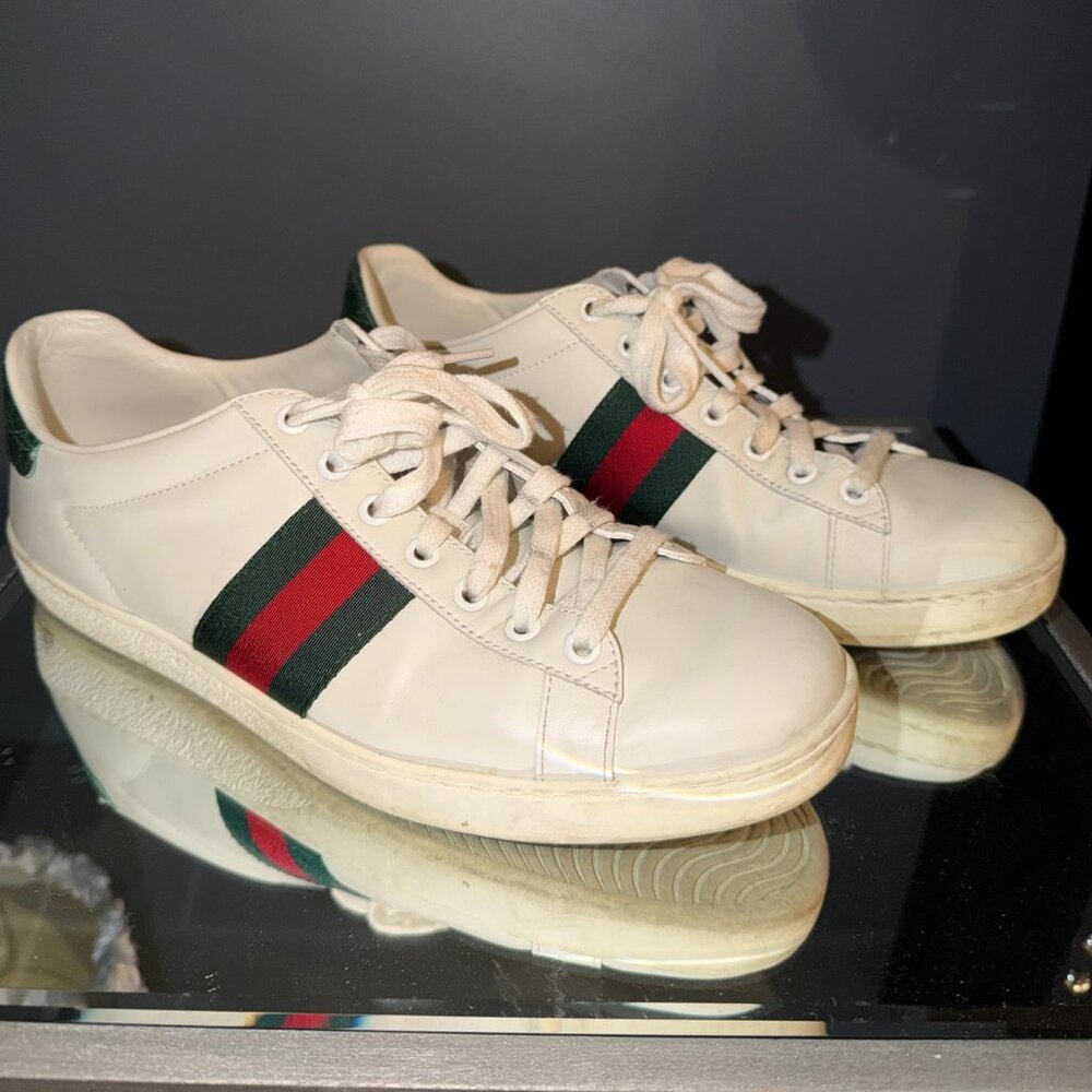 Gucci Signature Ace Luxury Sneakers